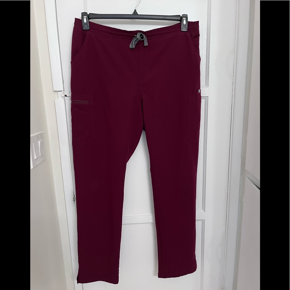Figs Womens Cargo Scrub Pants Bottoms XL Burgundy